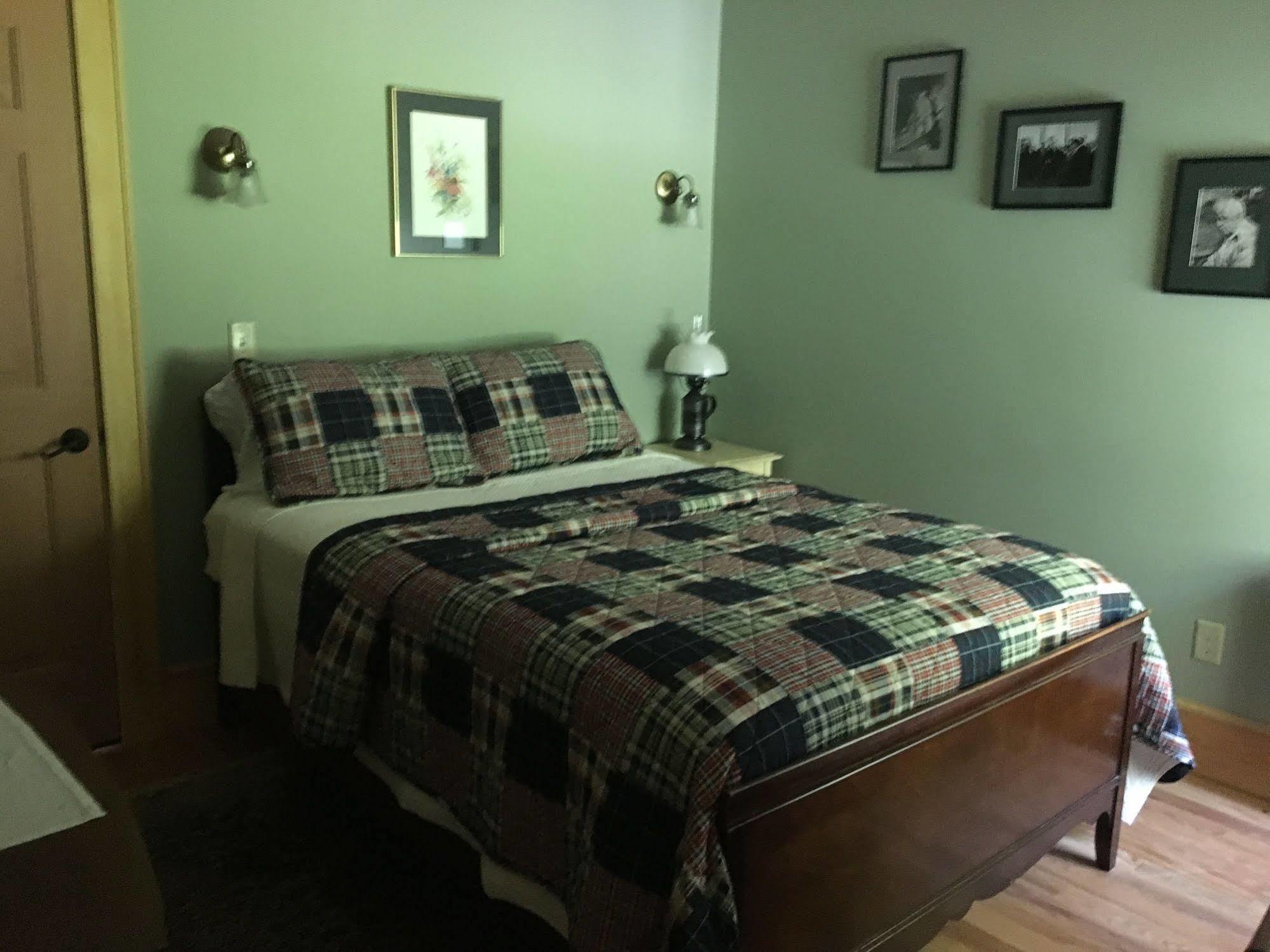 The Chipman Inn Ripton Экстерьер фото
