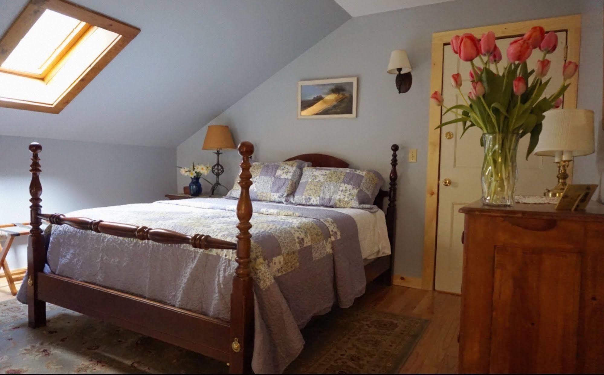 The Chipman Inn Ripton Экстерьер фото