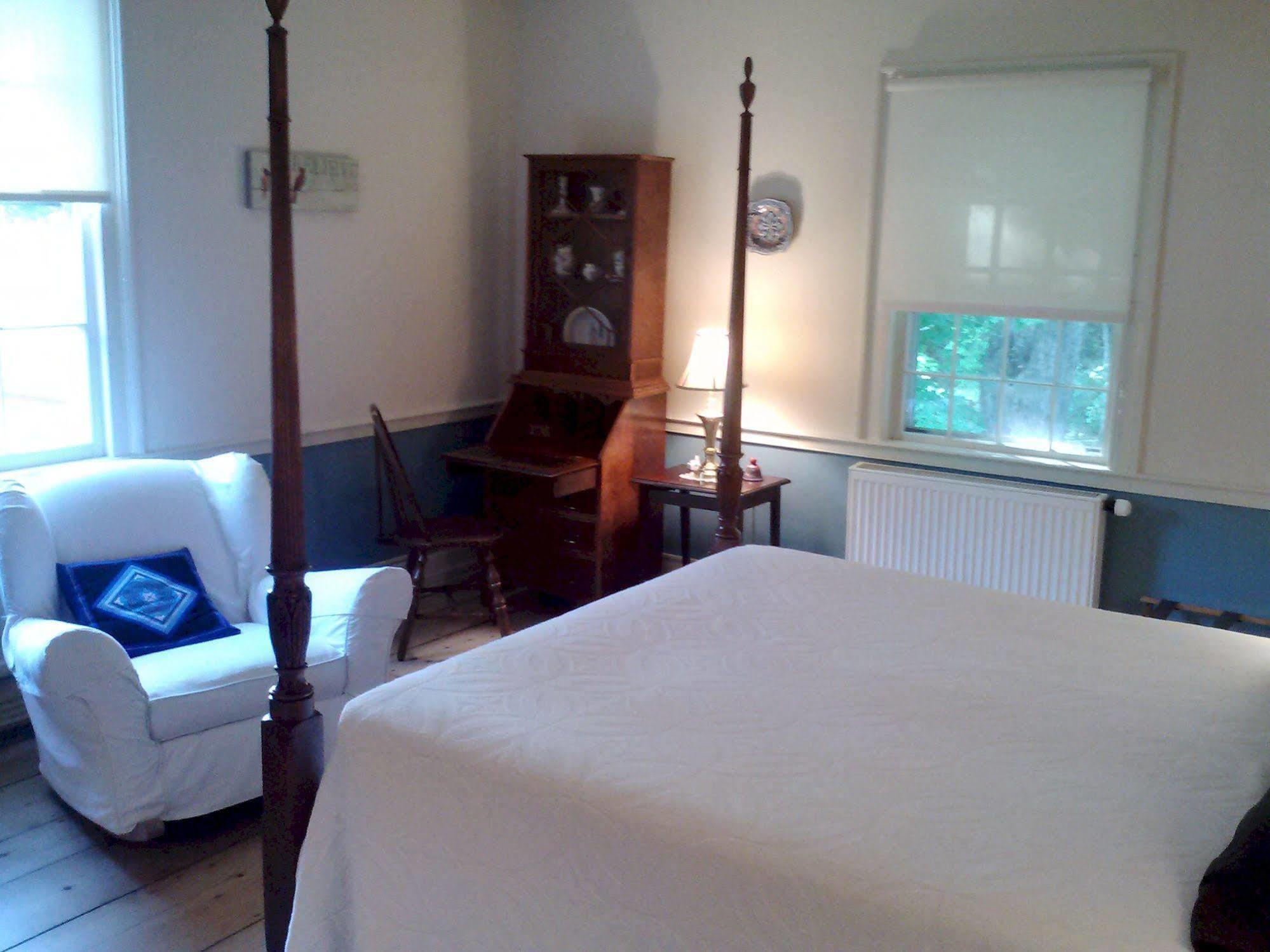 The Chipman Inn Ripton Экстерьер фото